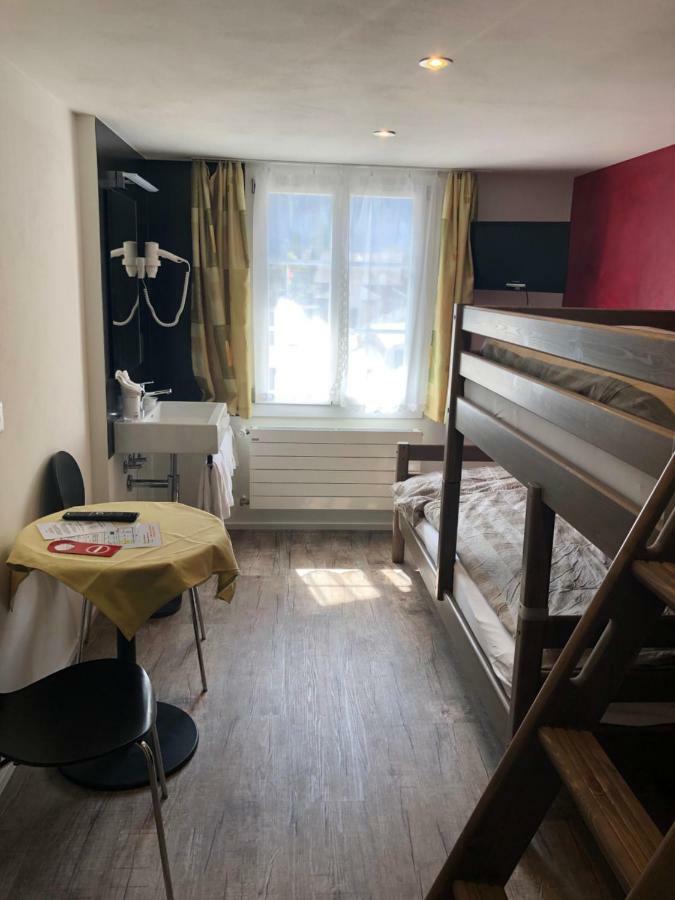 Hotel Steinbock Lauterbrunnen Bagian luar foto